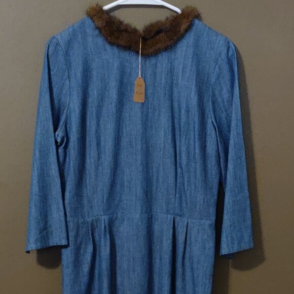 Vilagallo Midi Chambray Dress With Removable Mink Collar NEW WITH TAGS 3… - Picture 4 of 7